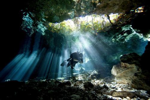 Víz-alatti cseppkőbarlangok (Yucatán-félszigeti cenoték) | Neptun Dive Center